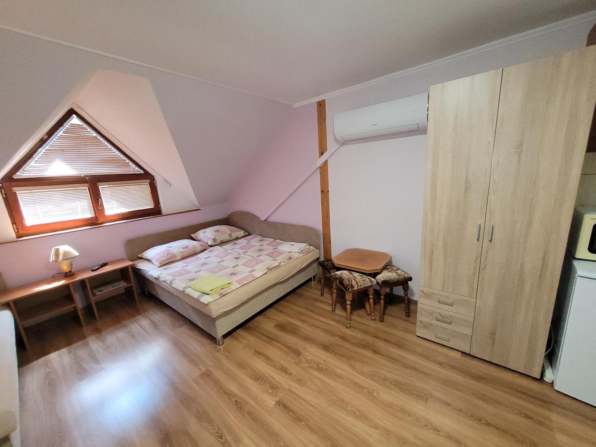 Penzion Korzo Štúrovo Exterior foto