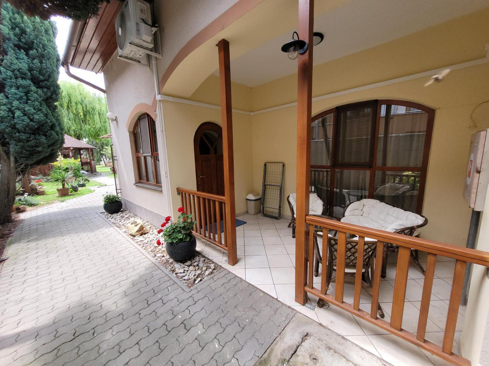 Penzion Korzo Štúrovo Exterior foto